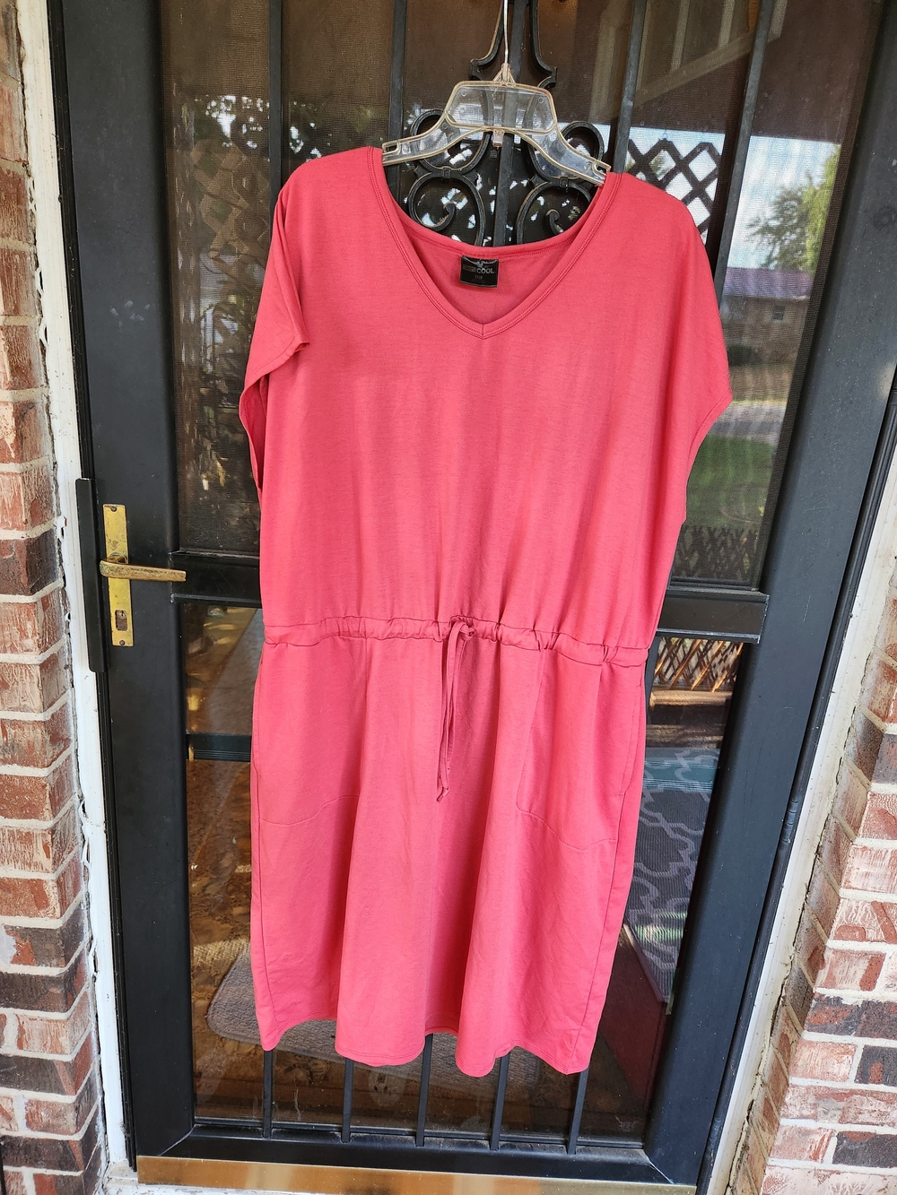 32 Degrees Coral V-Neck Drawstring Midi Dress